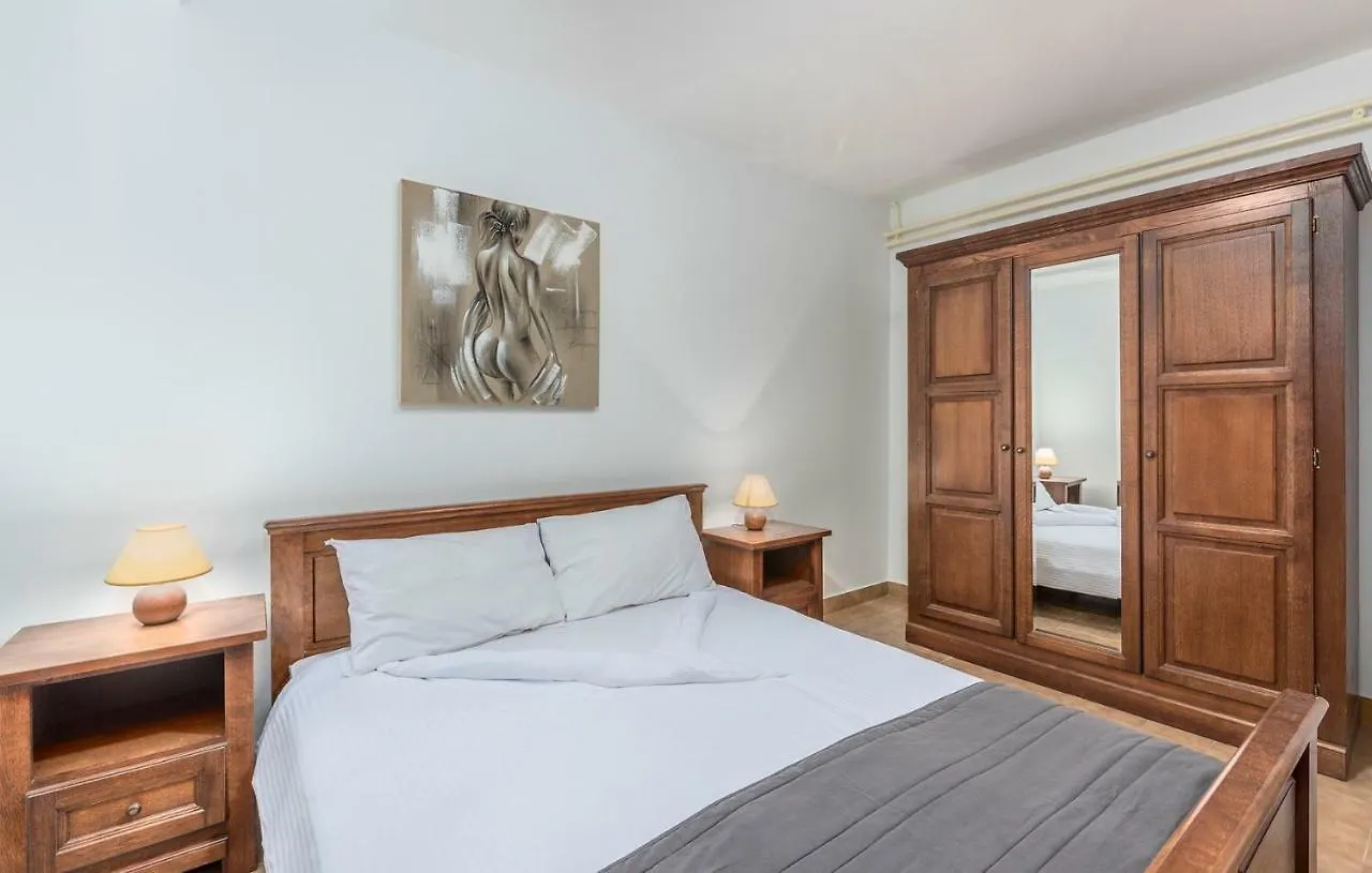 Apartments Rakovac 波雷奇 3*,  克罗地亚